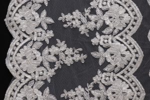 Tela Tull Bordado con Blonda FF5784 - Imagen 2